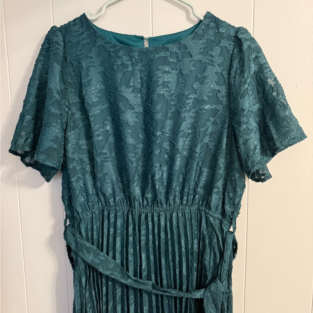 Baltic born Mindy pleated dress, size Large, emerald, new with tags